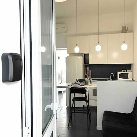 Stadium ~ For Rent Apartman
